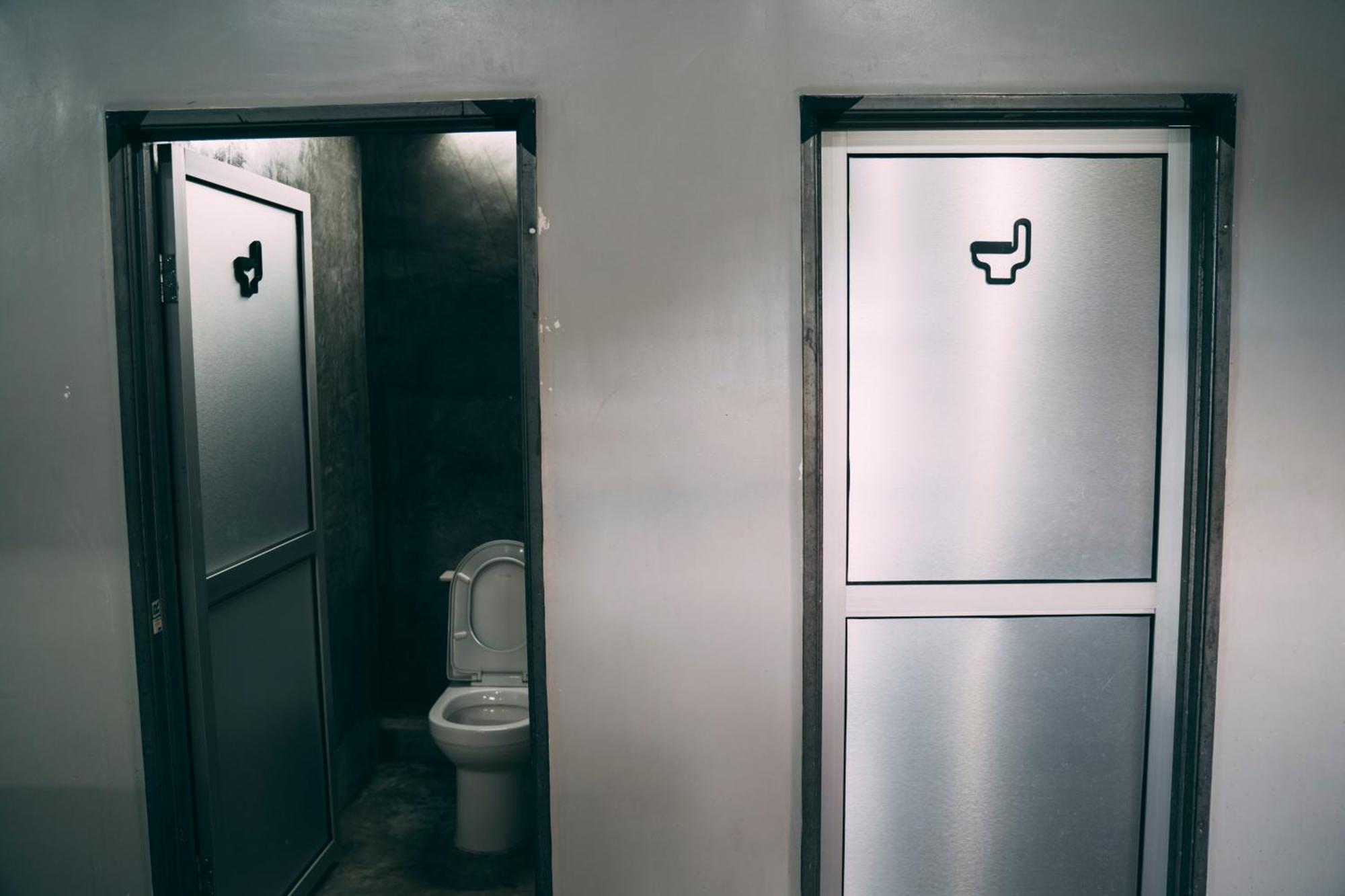 Bed Attitude Hostel Cenang Pantai Cenang  Εξωτερικό φωτογραφία
